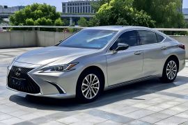 雷克萨斯ES 2022款 200 卓越版