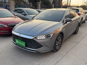 比亚迪 秦PLUS 2021款 DM-i 55KM 尊贵型