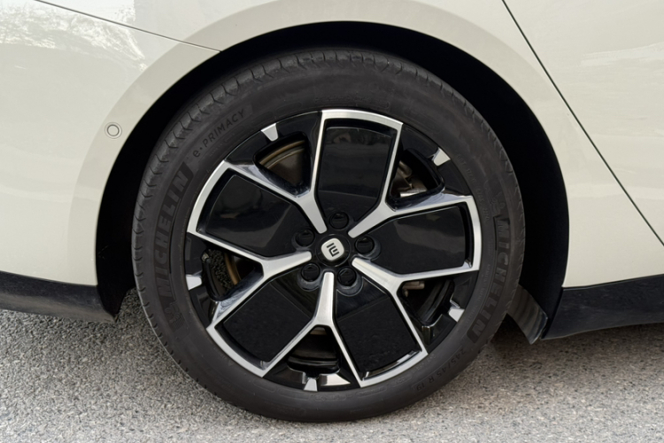 小米汽车 小米SU7 2024款 后驱长续航智驾版车身外观6004