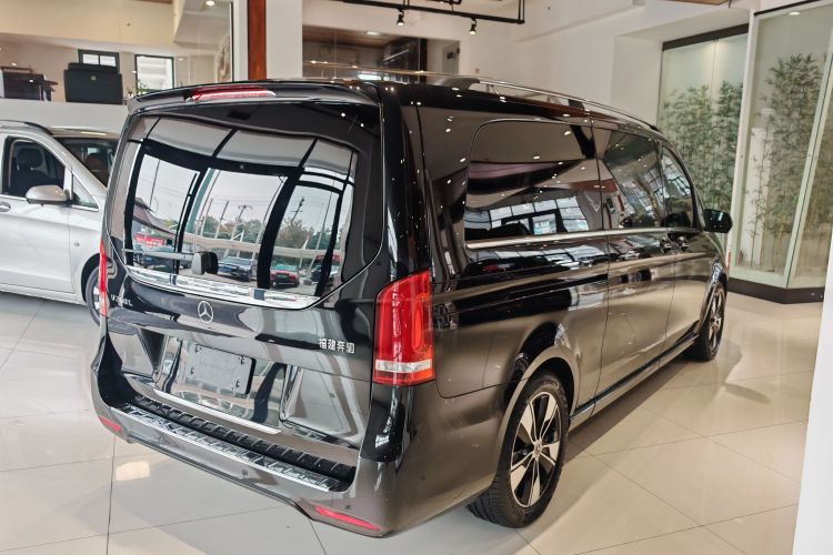 奔驰V级 2020款 V 260 L 长轴距豪华版车身外观6005