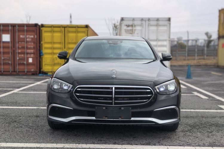 奔驰E级 2021款 E 300 L 尊贵型车身外观6001