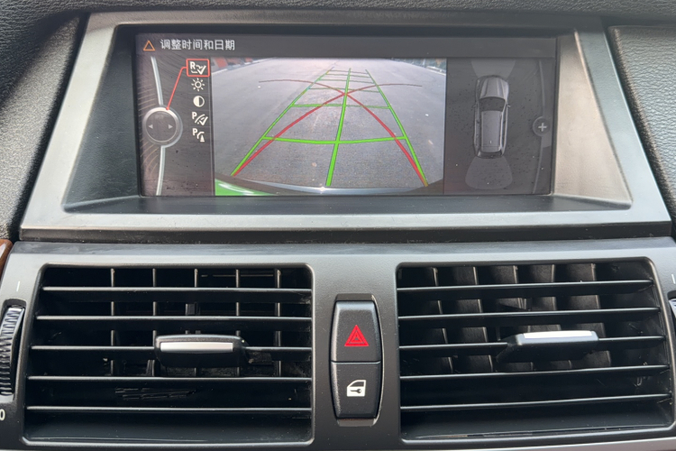 宝马X5(进口) 2011款 xDrive35i 领先型局部细节9013