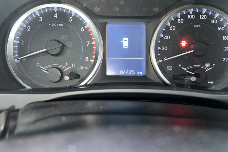 丰田 汉兰达 2021款 2.0T 四驱精英版 7座中控内饰15