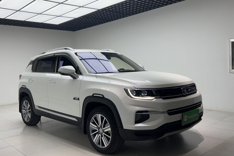 长安CS35PLUS 2019款 1.6L 自动酷联版车身外观6002
