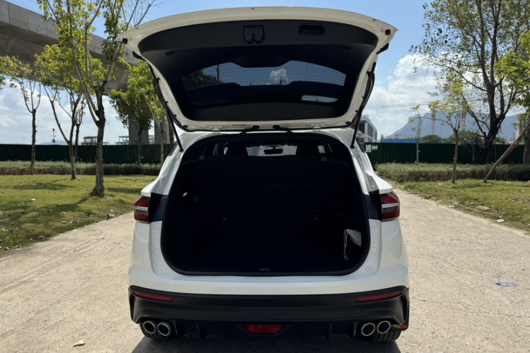 吉利汽车 缤越 2020款 PRO 260T DCT骑士局部细节23