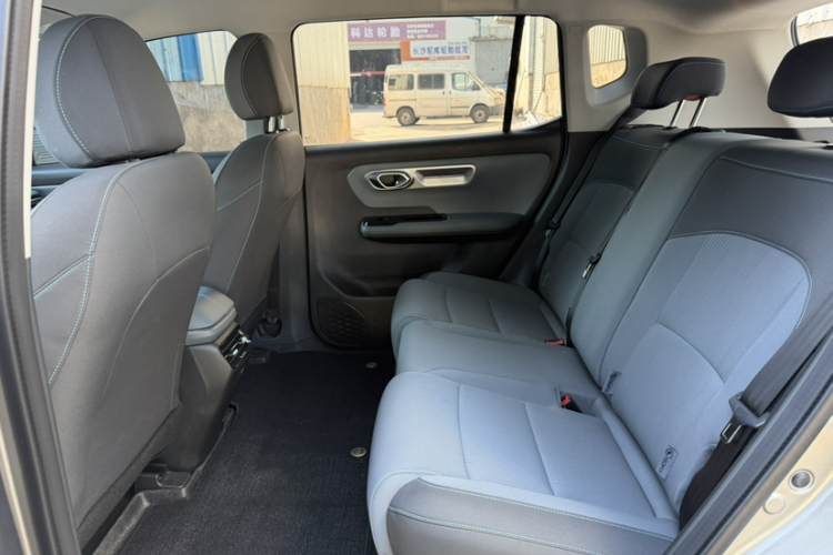 埃安 AION Y 2025款 Plus 510 智享版中控内饰7007