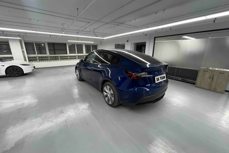 特斯拉 Model Y 2021款 标准续航后驱版车身外观6008