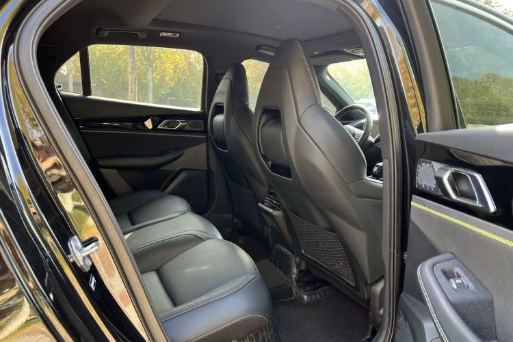 领克03 2023款 2.0TD DCT劲Plus中控内饰7004