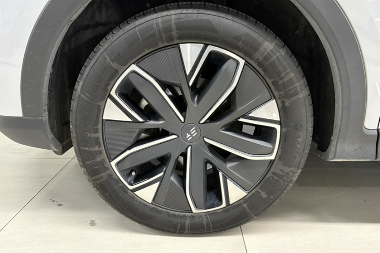 捷途山海L7 2024款 1.5T 120km ULTRA 7座车身外观6001