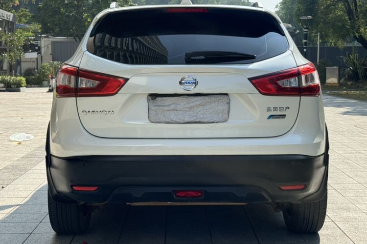 日产 逍客 2017款 2.0L CVT豪华版 国V车身外观6004