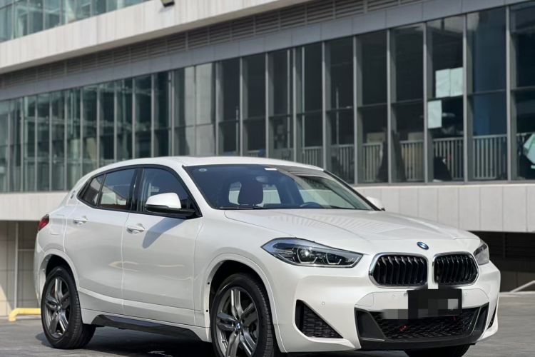 宝马X2 2022款 sDrive25i M运动套装车身外观6007