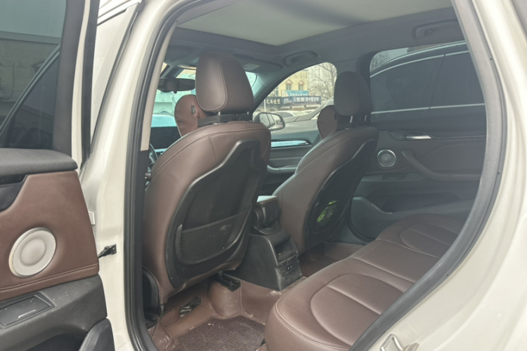 宝马X1 2021款 sDrive20Li 时尚型中控内饰7002