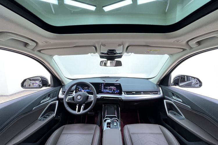 宝马X1 2024款 sDrive25Li M运动套装中控内饰7013