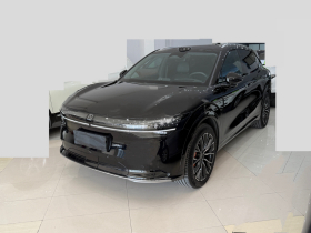 极氪7X 2025款 75kWh 后驱智驾版