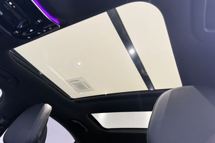 奔驰C级AMG 2024款 AMG C 43 4MATIC局部细节22