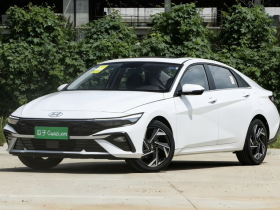 现代 伊兰特 2023款 1.5L CVT GLX精英版