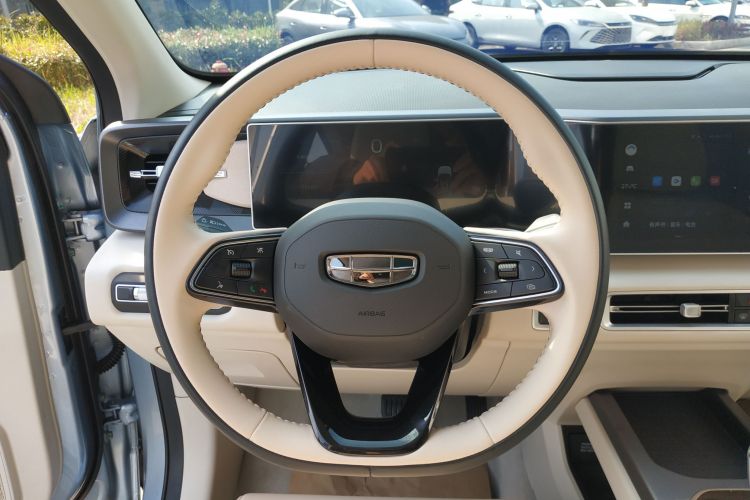 吉利汽车 吉利icon 2023款 1.5TD 巧克力醇巧版局部细节13