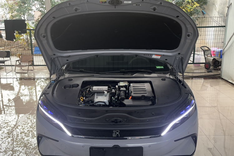 比亚迪 汉 2025款 DM-i 智驾版 125KM精英型局部细节24