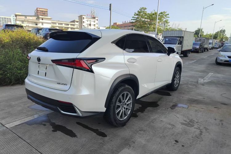 雷克萨斯NX 2020款 200 前驱 锋行版 国VI车身外观6011