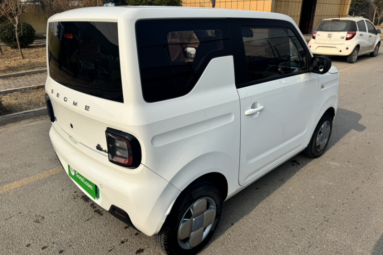 吉利银河 2023款 熊猫mini 200km 耐力熊车身外观6006