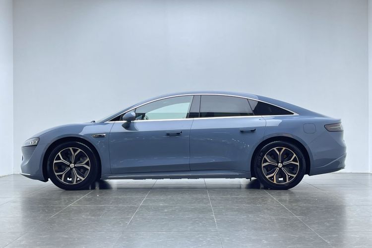 鸿蒙智行 智界S7 2024款 Pro 后驱长航版车身外观6005