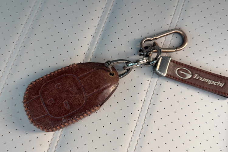 广汽传祺 2023款 影豹H 高能混动版中控内饰7005