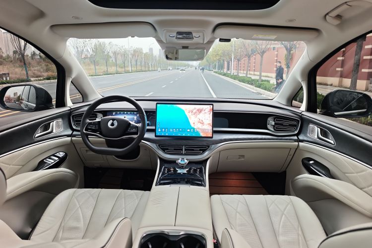 腾势D9 2024款 EV 620 尊享型中控内饰7003