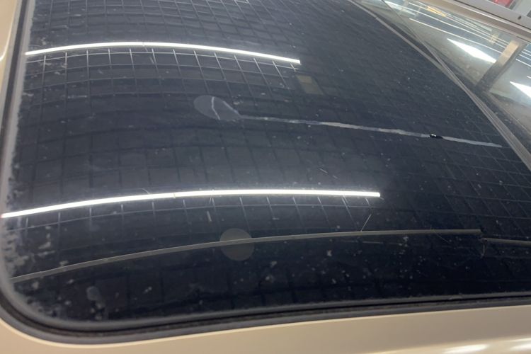 上汽大通MAXUS D90 2017款 2.0T 自动两驱 天王星局部细节57