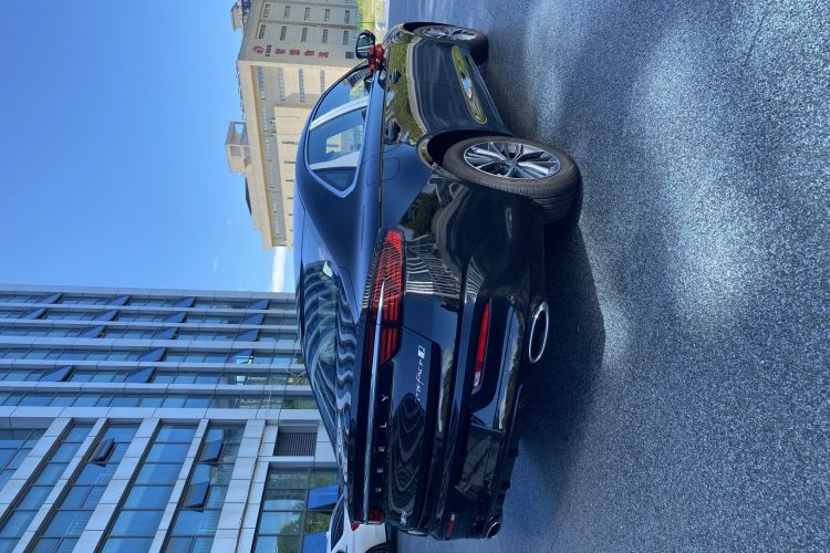 吉利汽车 星瑞 2025款 东方曜 1.5TD 扶摇版车身外观6001