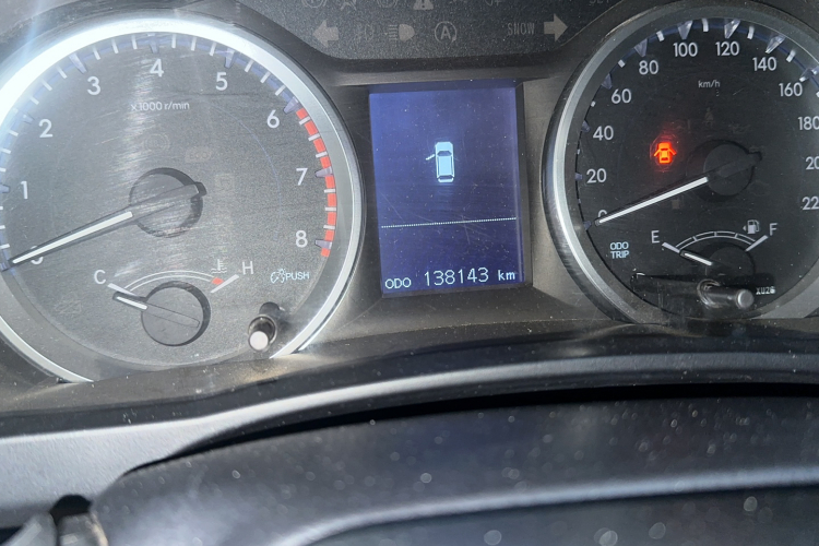 丰田 汉兰达 2018款 2.0T 四驱精英版 7座 国V中控内饰15