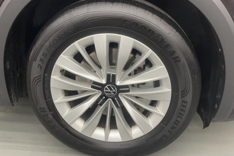 大众 威然 2022款 330TSI 商务版车身外观6001