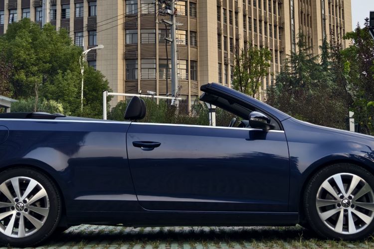 大众 高尔夫(进口) 2012款 1.4TSI 豪华敞篷版车身外观6014