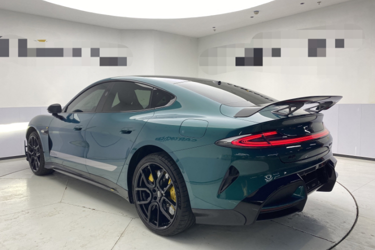 小米汽车 小米SU7 Ultra 2025款 Ultra车身外观6005