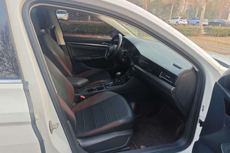 大众 宝来 2021款 1.5L 自动舒适智联版中控内饰7006