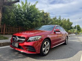 奔驰C级 2019款 改款 C 260 L 运动版