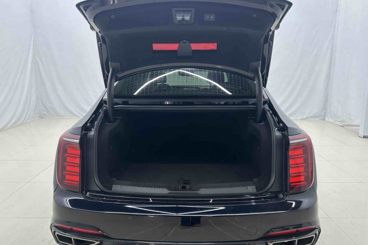 红旗H9 2024款 2.0T 旗享 私享风尚版中控内饰7007