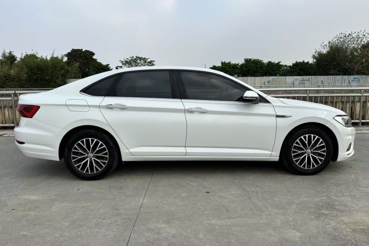 大众 速腾 2021款 200TSI DSG舒适智联版车身外观6009