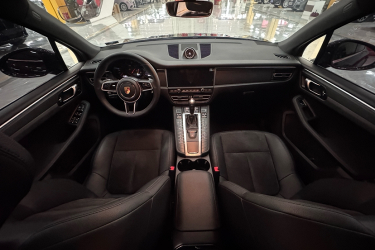 保时捷 2020款 Macan 2.0T中控内饰7005