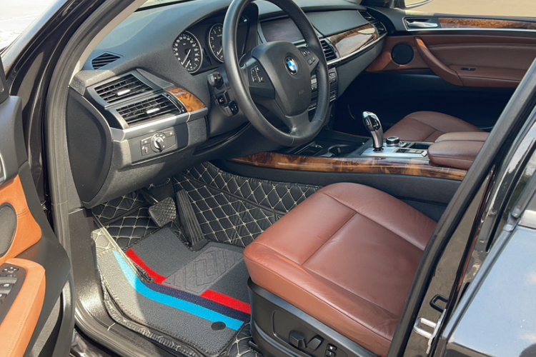 宝马X5(进口) 2011款 xDrive35i 领先型中控内饰7001