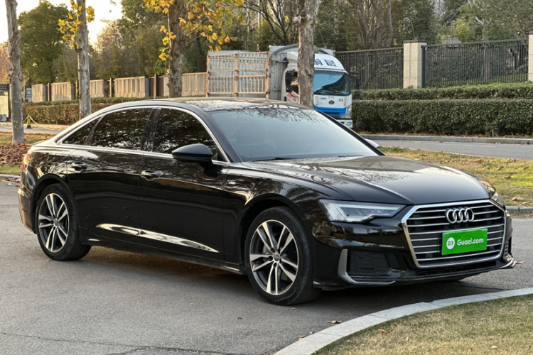 奥迪A6L 2021款 40 TFSI 豪华动感型车身外观6006