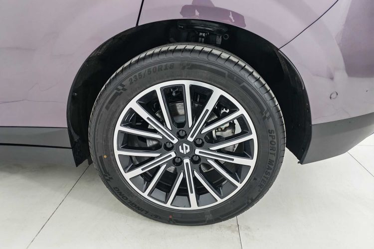 零跑汽车 零跑B10 2025款 510悦享版车身外观6006