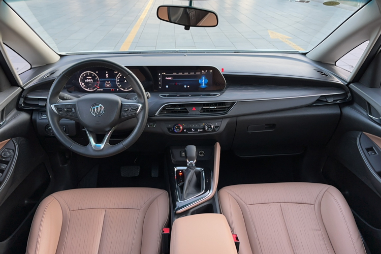 别克GL6 2021款 323T 轻混动互联豪华型中控内饰7008