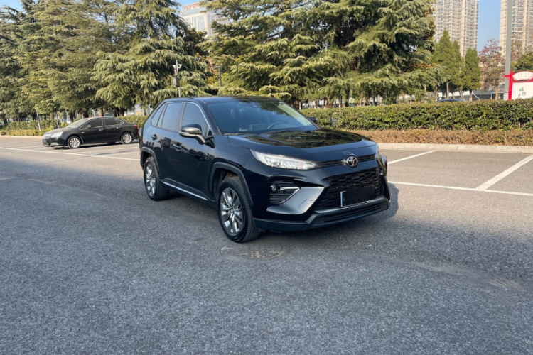 丰田 威兰达 2022款 2.0L CVT两驱豪华版车身外观6002