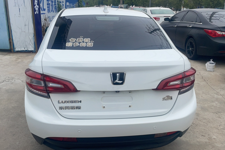 纳智捷 锐3 2016款 1.6L CVT尊享型天窗版车身外观6004