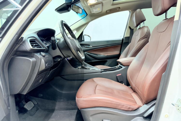 别克GL6 2019款 18T 6座互联豪华型 国VI局部细节19