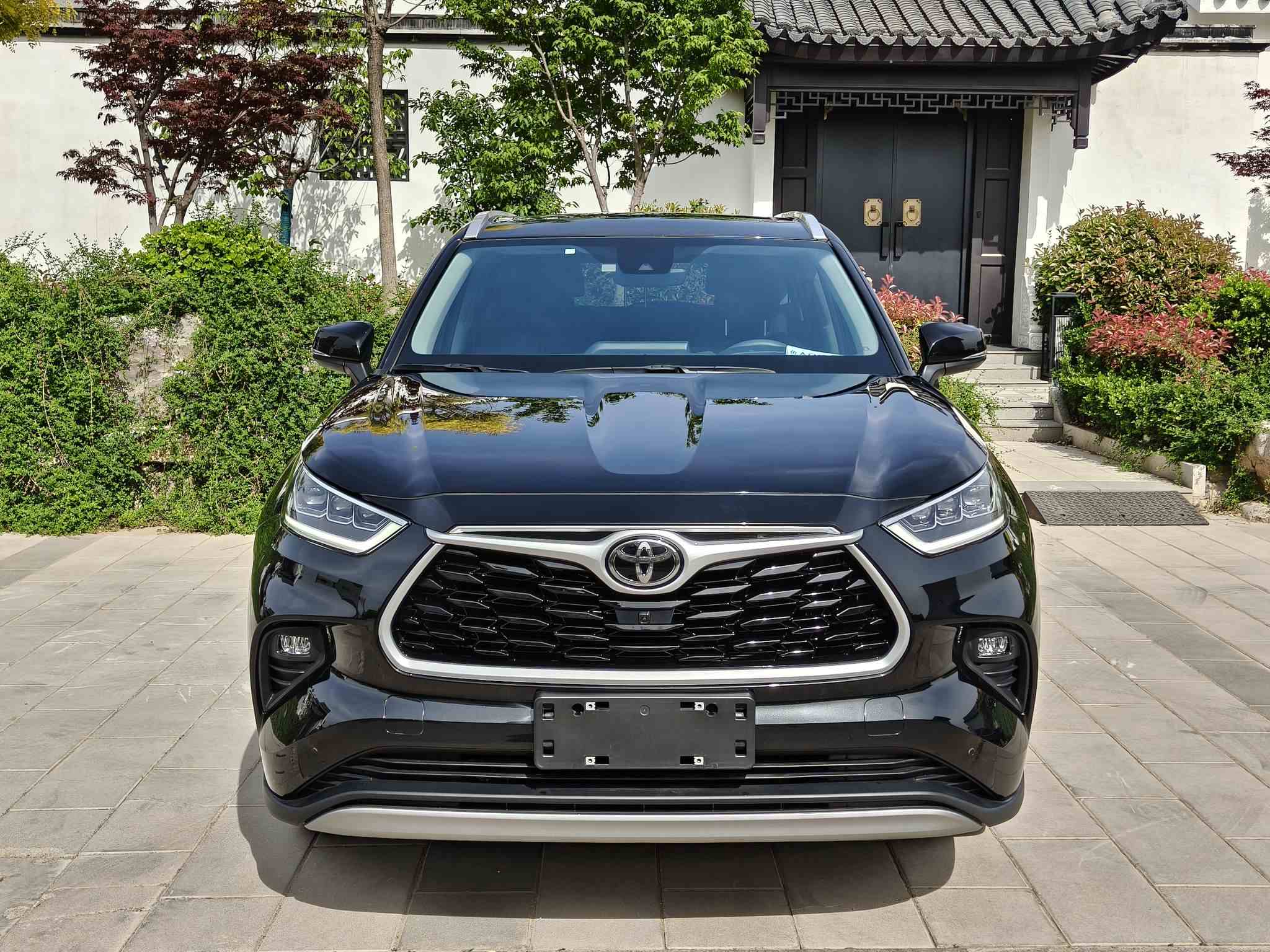 丰田 汉兰达 2022款 380T 四驱豪华版 7座(2)