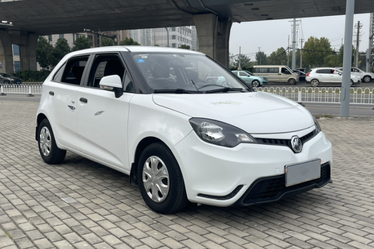 名爵3 2016款 1.3L 手动舒适版车身外观6005