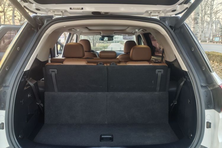 长安CS95 2017款 2.0T 两驱智途版中控内饰7005