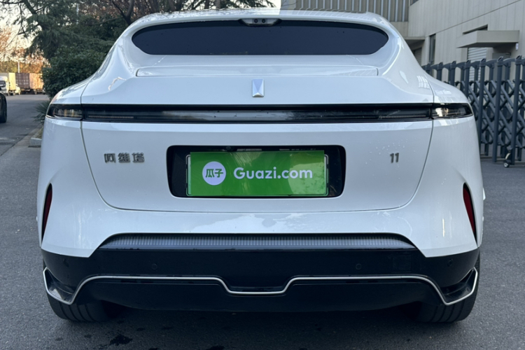 阿维塔11 2023款 超长续航单电机版 5座车身外观6011
