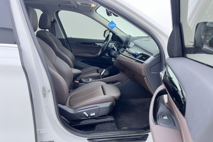 宝马X1 2021款 改款 sDrive25Li 领先型局部细节41